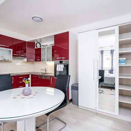 Feather Studio Apartment - Free Private Parking - Self Check-In Dubrovnik Exterior photo